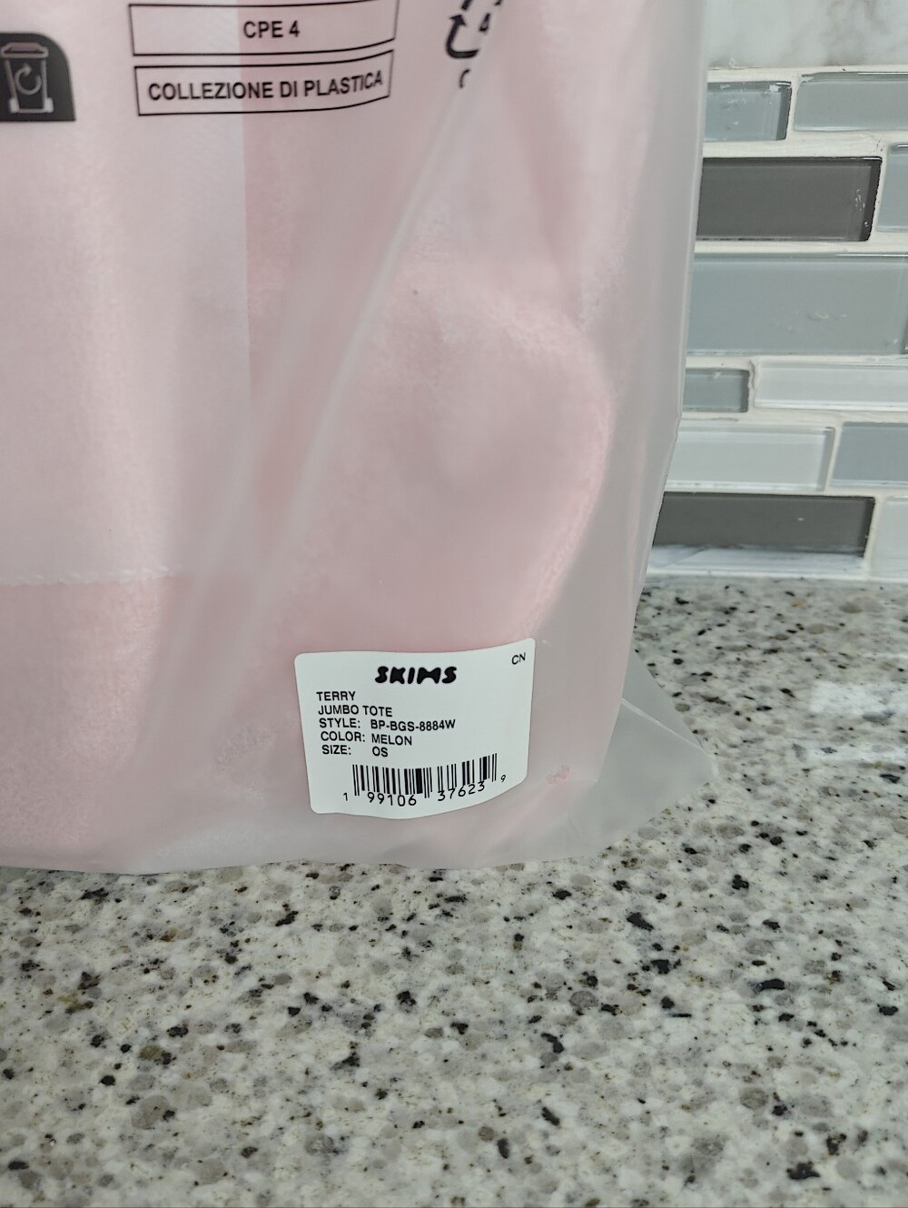 Skims Terry Jumbo Tote (melon pink) - Picture 5 of 10